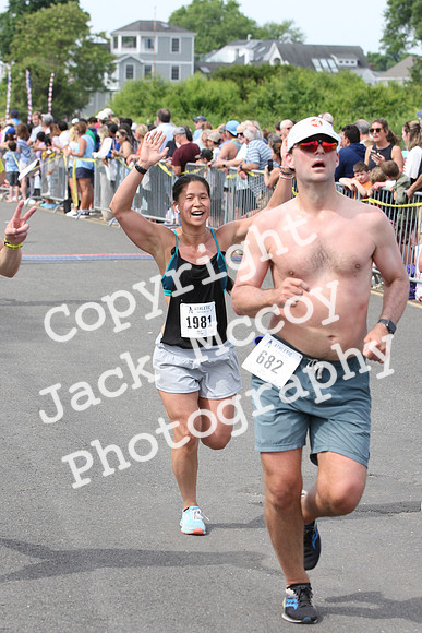 FinishHalf_0825