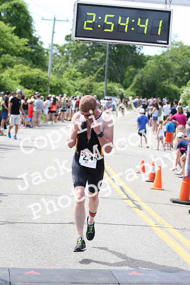 RunFinish_0165