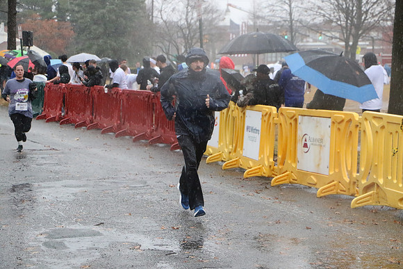 Finish5Mile_1343