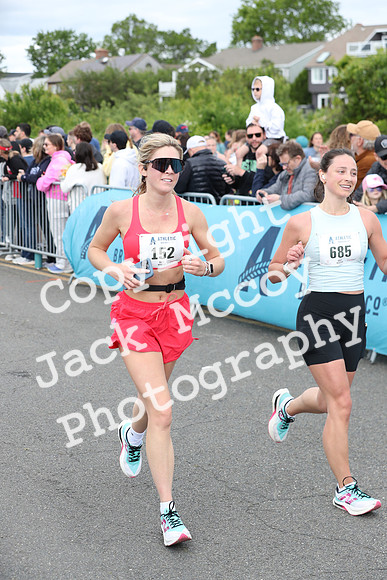 FinishHalf_1567