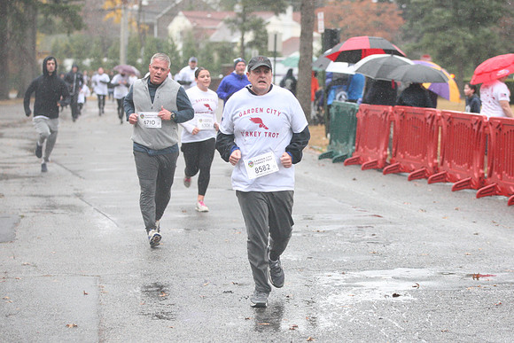FinishFunRun_0195