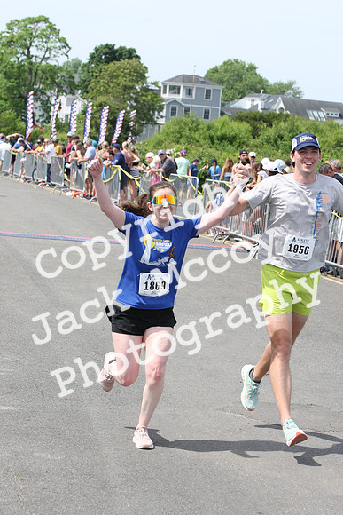 FinishHalf_2085