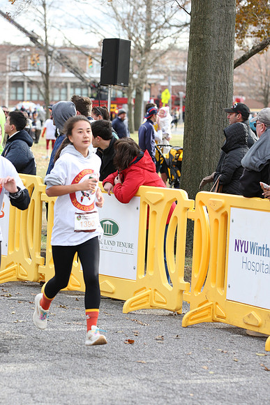 5MileFinish_1598