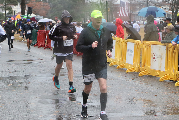 Finish5Mile_1530