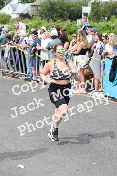 FinishHalf_0806