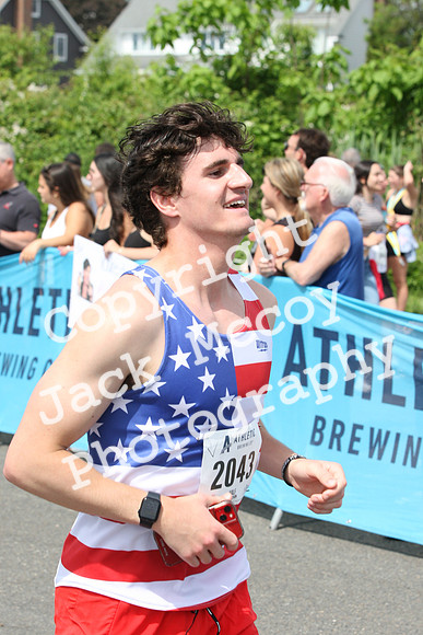 FinishHalf_2079