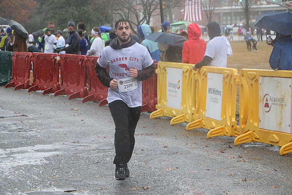 Finish5Mile_1752