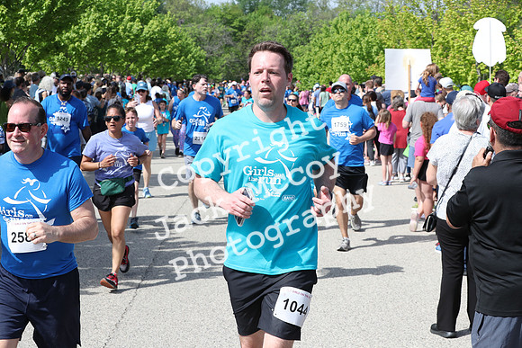 Finish_1055