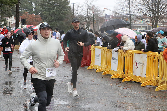 Finish5Mile_0818