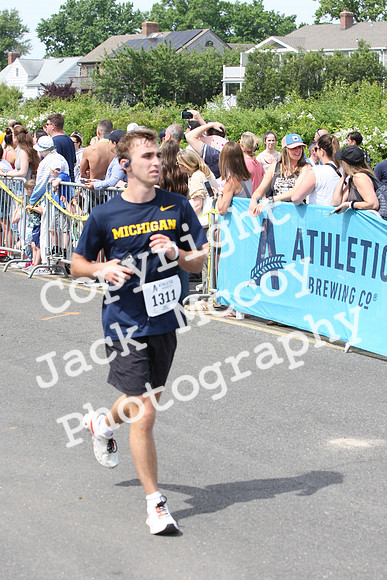 FinishHalf_1677