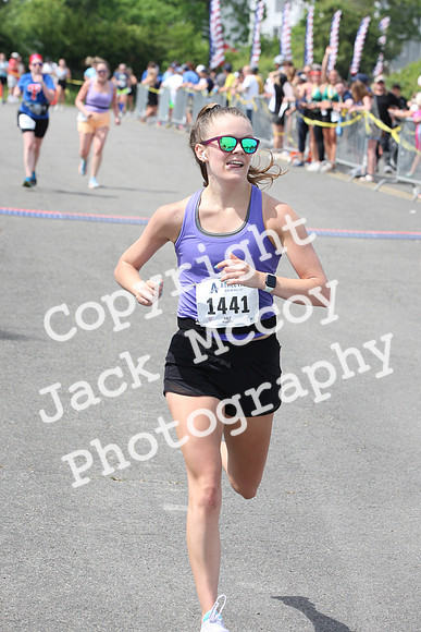 FinishHalf_2103