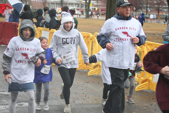 FinishFunRun_0478