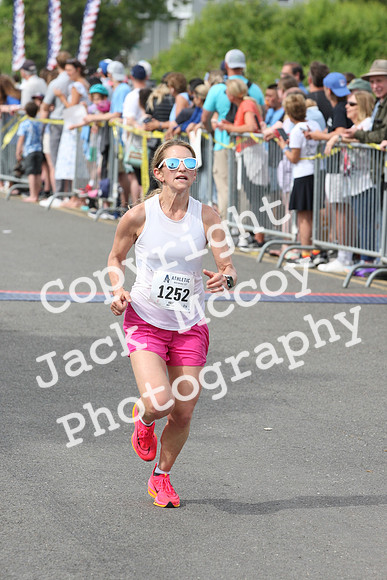 FinishHalf_0231