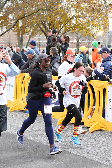 5MileFinish_1635