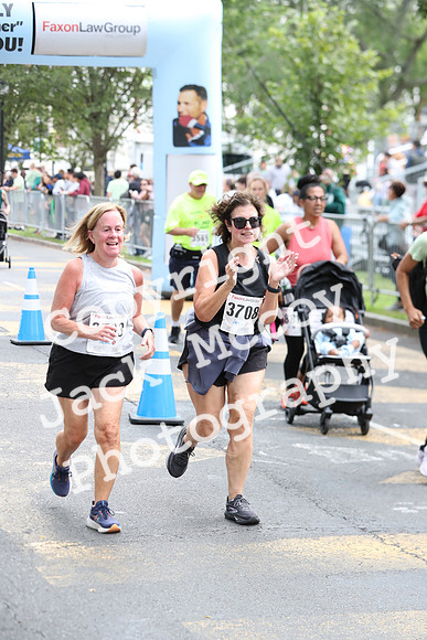 Finish5k_2401