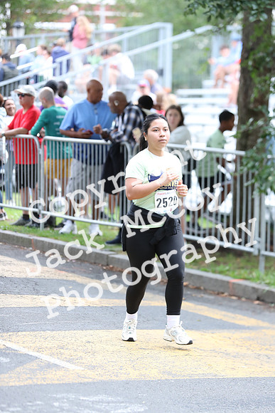 Finish5k_2411