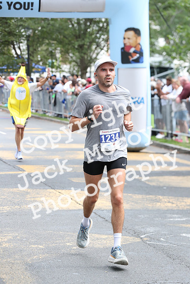 Finish20kHalf_0800