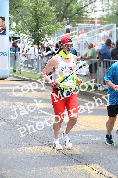 Finish20kHalf_1560