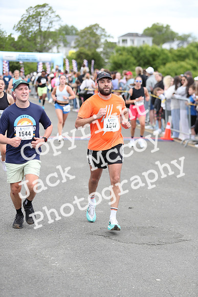 FinishHalf_0898