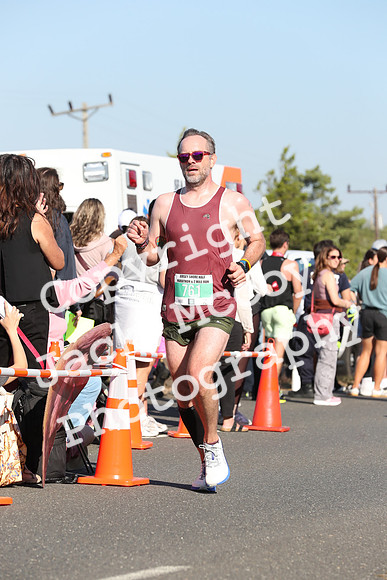 FinishHalf_0056
