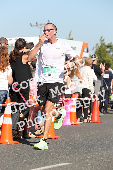 FinishHalf_0077