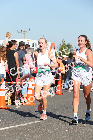 FinishHalf_0190