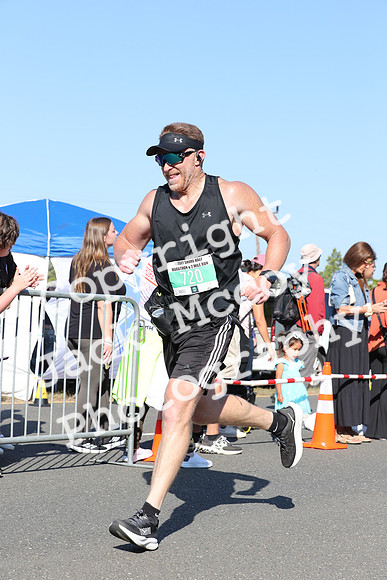FinishHalf_0245