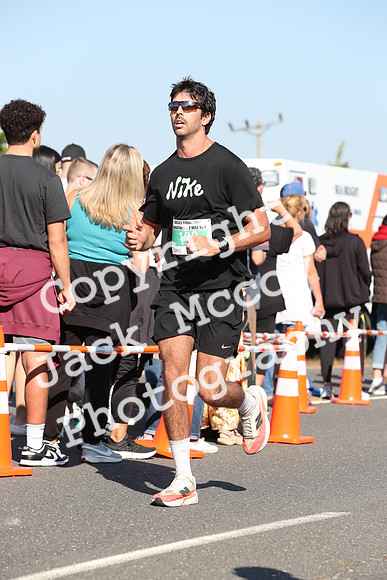 FinishHalf_0309