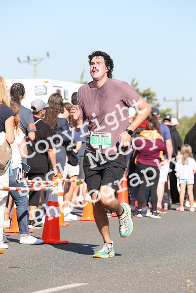 FinishHalf_0456
