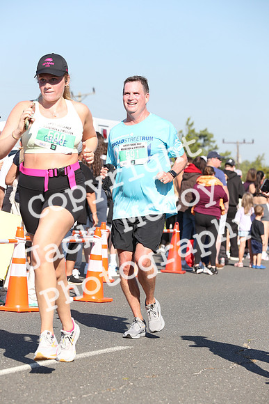 FinishHalf_0460