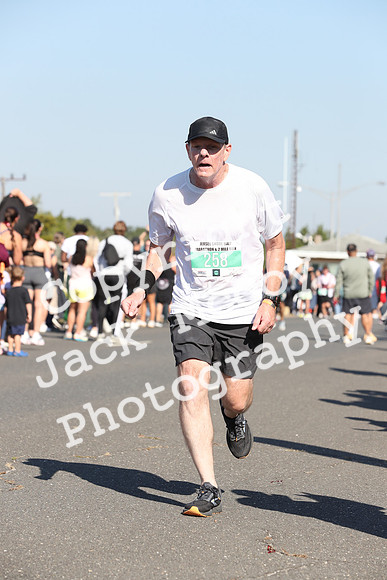 FinishHalf_0465