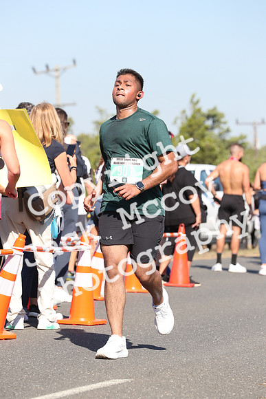 FinishHalf_0537