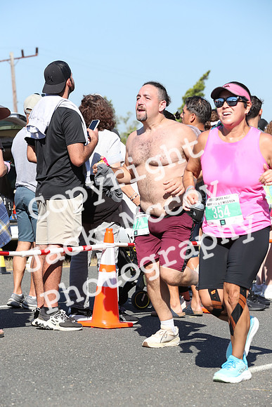 FinishHalf_0551