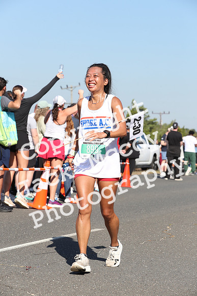 FinishHalf_0558