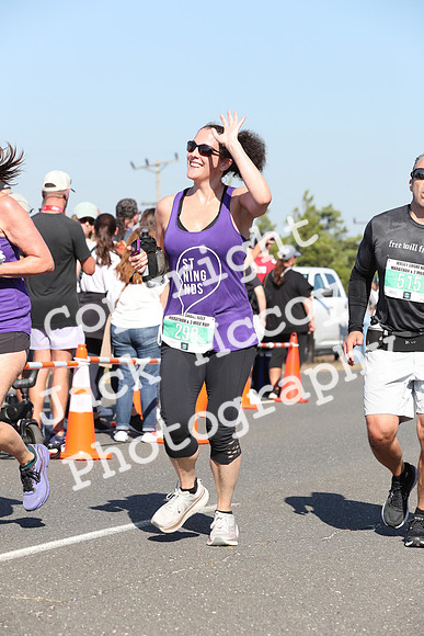 FinishHalf_0564