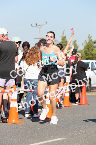 FinishHalf_0568