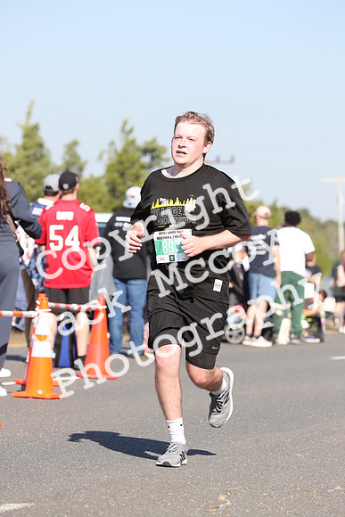 FinishHalf_0576