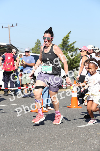 FinishHalf_0583