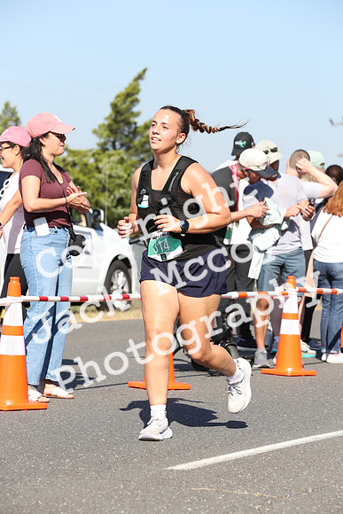 FinishHalf_0584