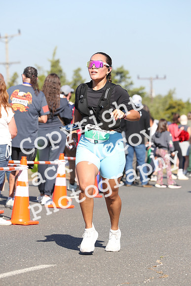 FinishHalf_0588