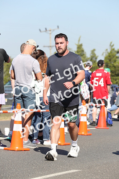 FinishHalf_0594