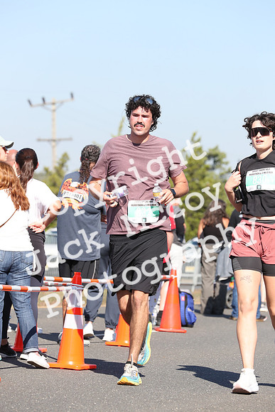 FinishHalf_0598