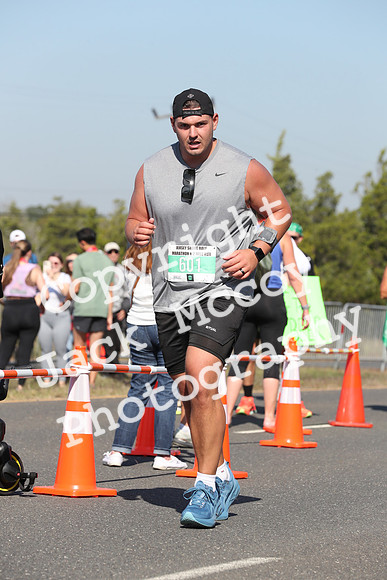 FinishHalf_0674