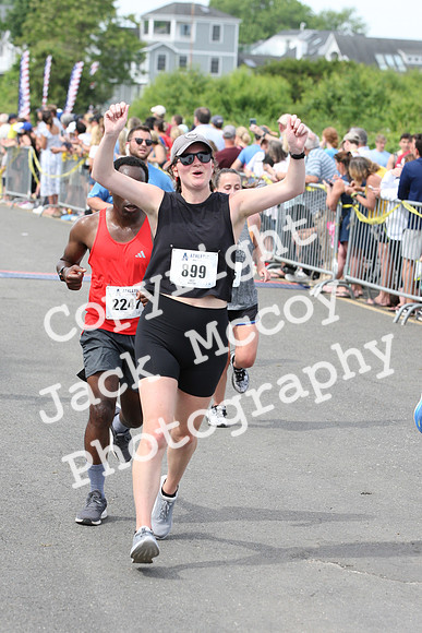 FinishHalf_1051