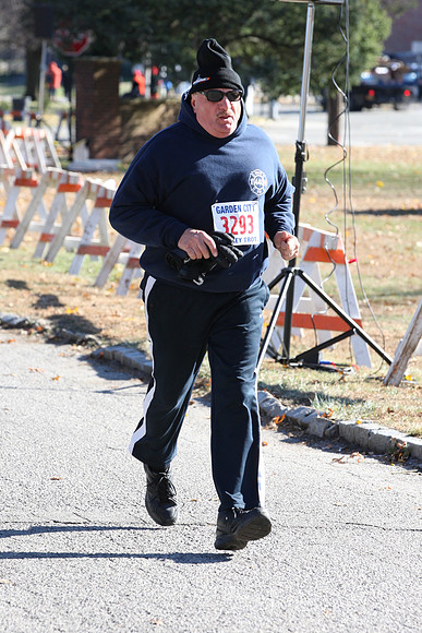 5MileFinish_2422