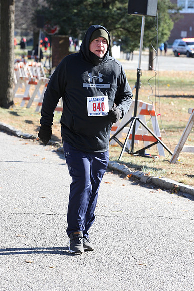 5MileFinish_2423