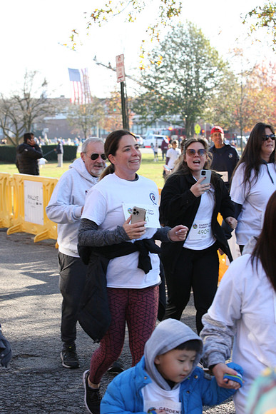 FinishFunRun_1587