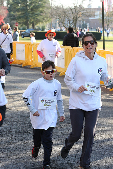 FinishFunRun_1503