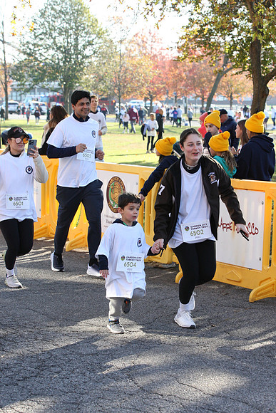 FinishFunRun_1557