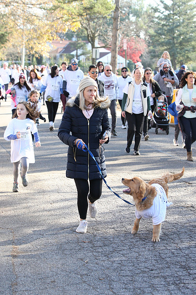 FinishFunRun_1560